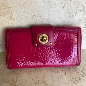 Marc by Marc Jacobs hot pink patent leather wallet